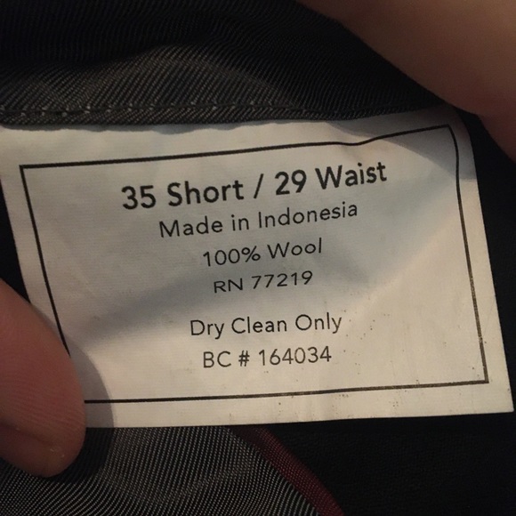 35S/29W Wilke-Rodriguez suit - good condition - Picture 3 of 6